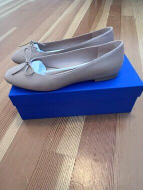 Stuart Weitzman Bow Ballet Flat Adobe - EUC!